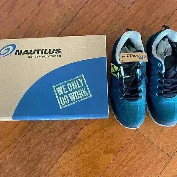 Nautilus Safety  womens Footwear Spark CT Blue Brand New (Save $50.00) - Picture 9 of 10